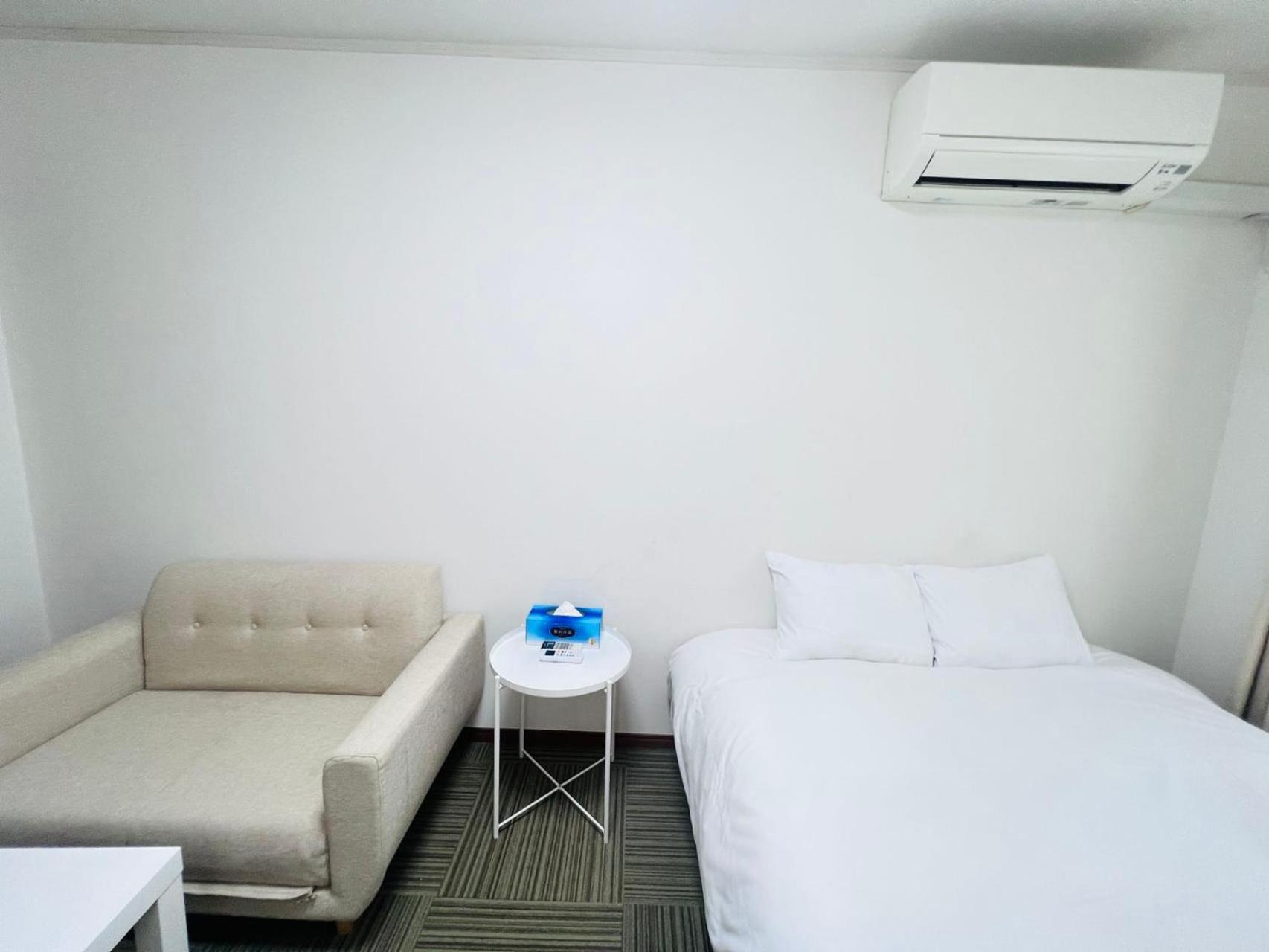 Pusu Okubo Apartment โตเกียว ภายนอก รูปภาพ